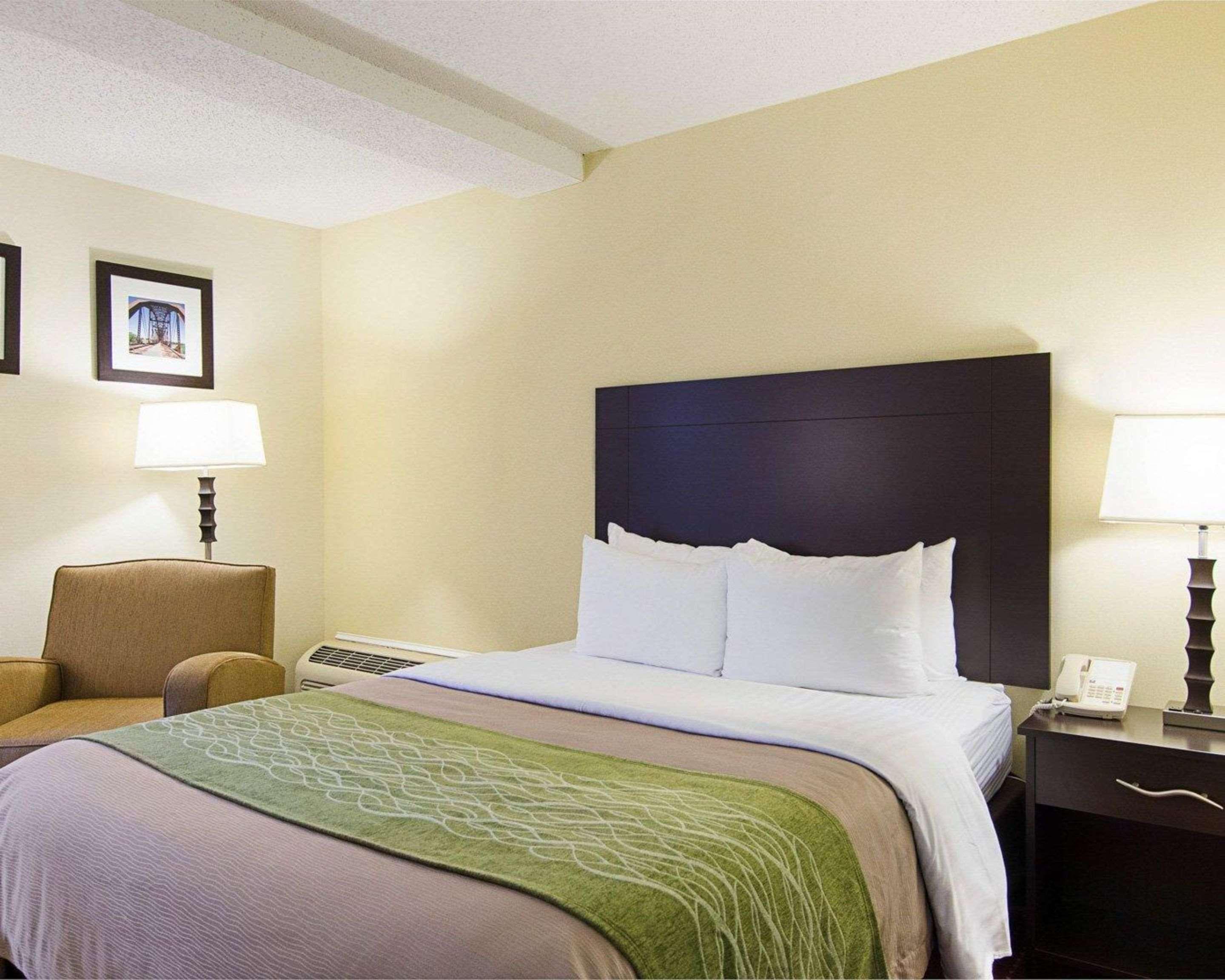 Quality & West Hotel