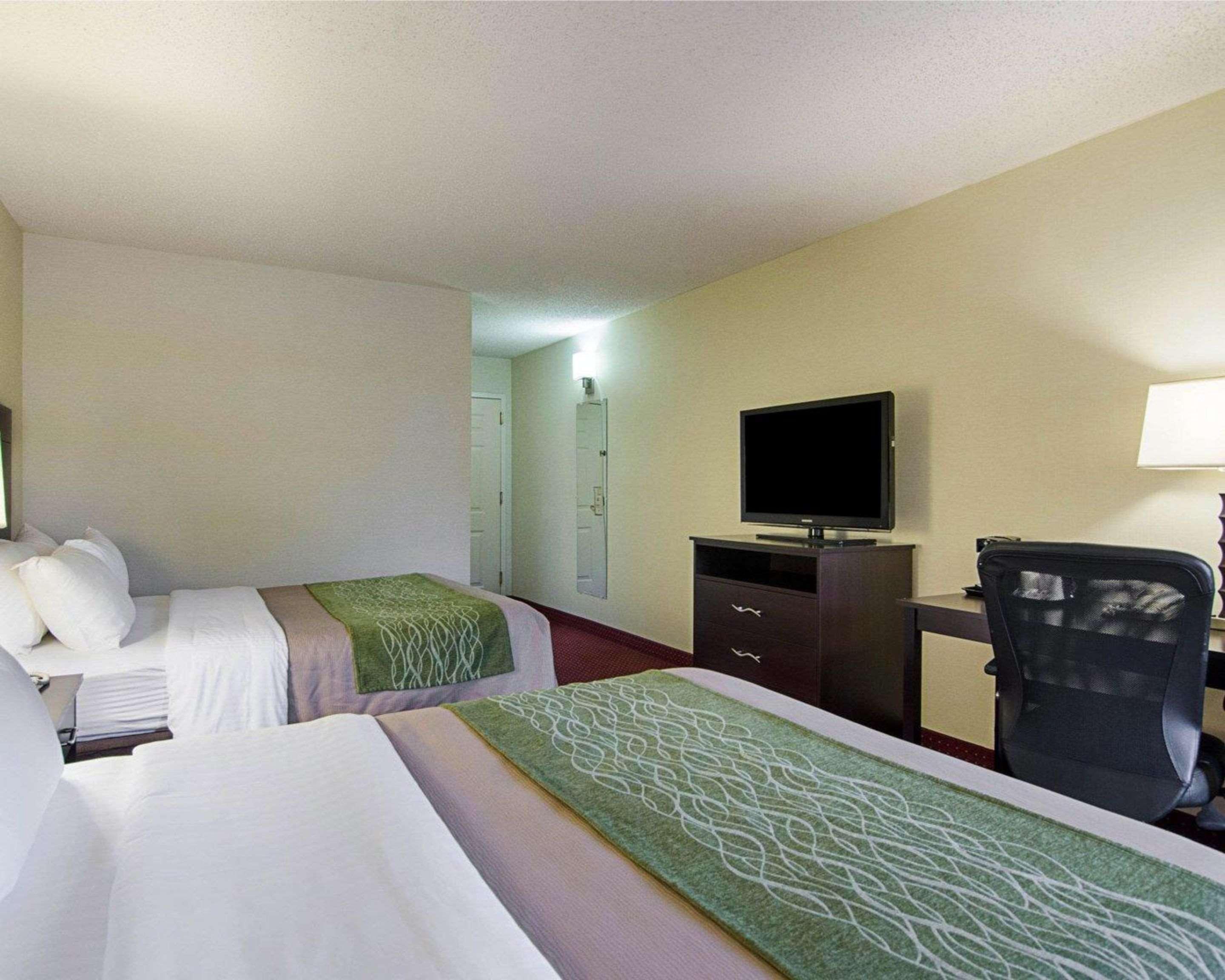 Quality & West Hotel 2*