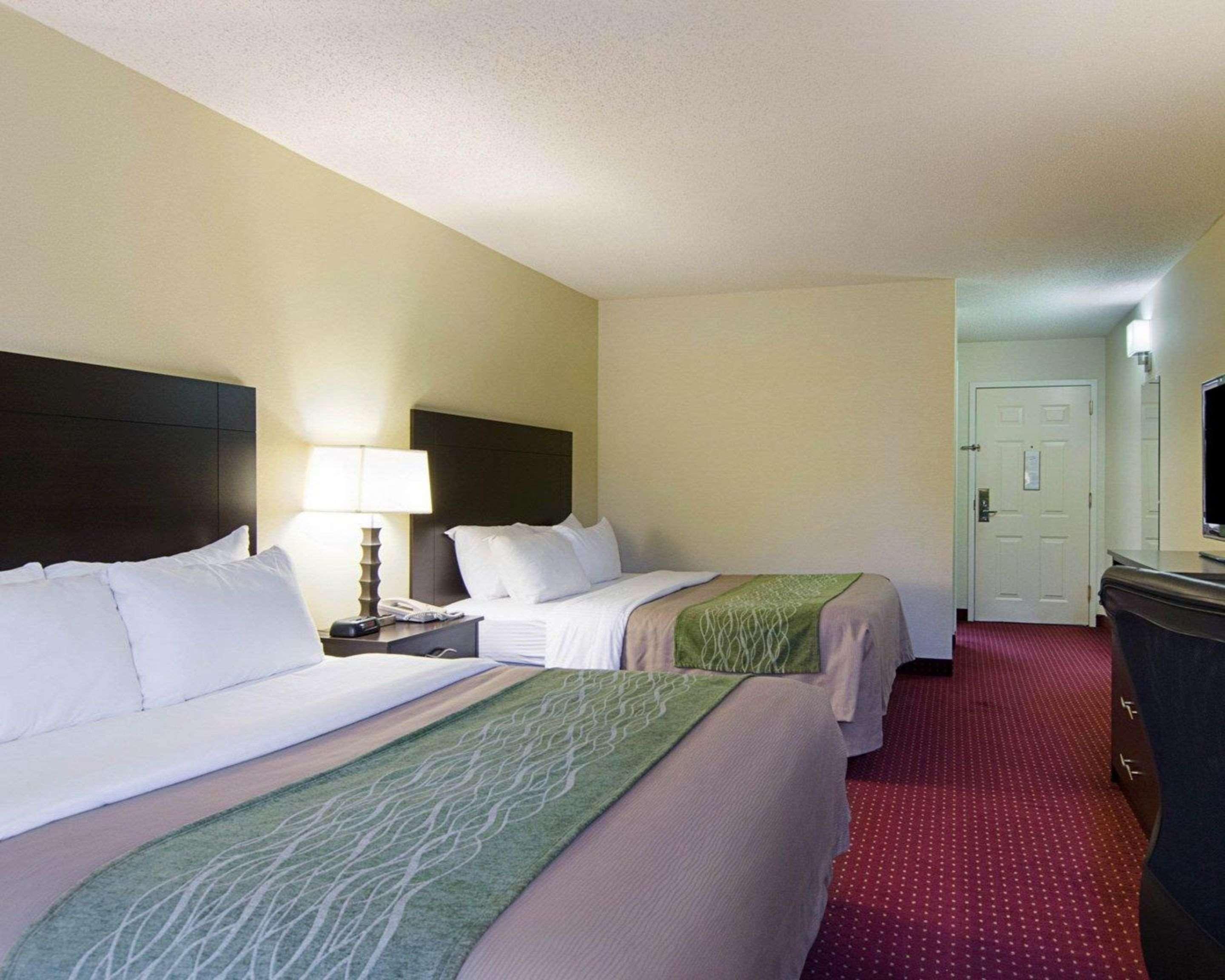 Quality & West Hotel 2*