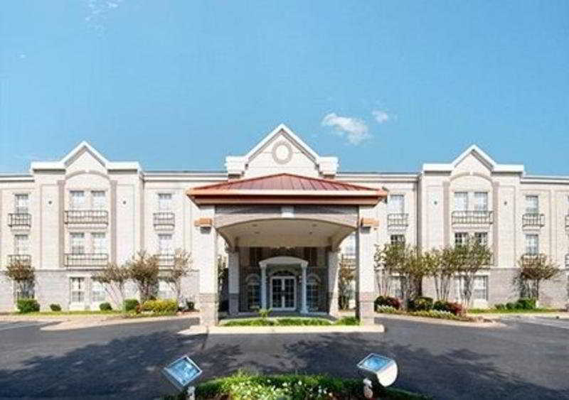 Quality & West Hotel